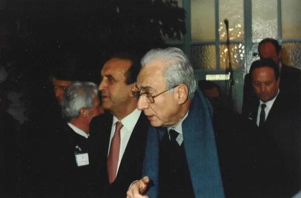 Gian Carlo Ruffino durante un incontro istituzionale