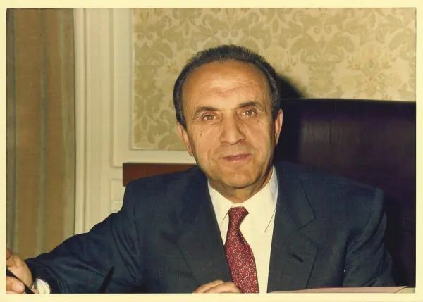 L'avvocato Gian Carlo Ruffino alla sua scrivania